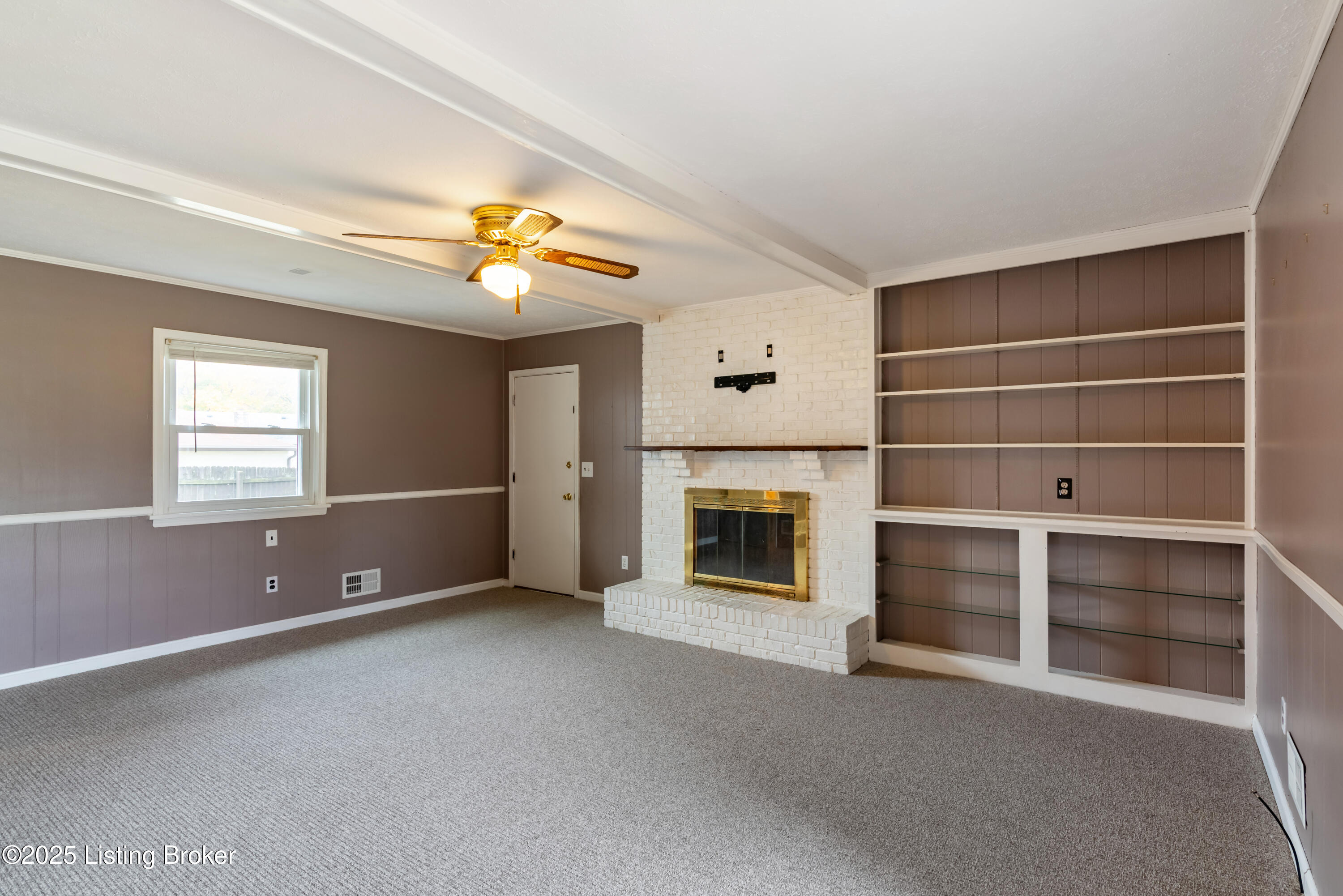 4305 Eastside Ct