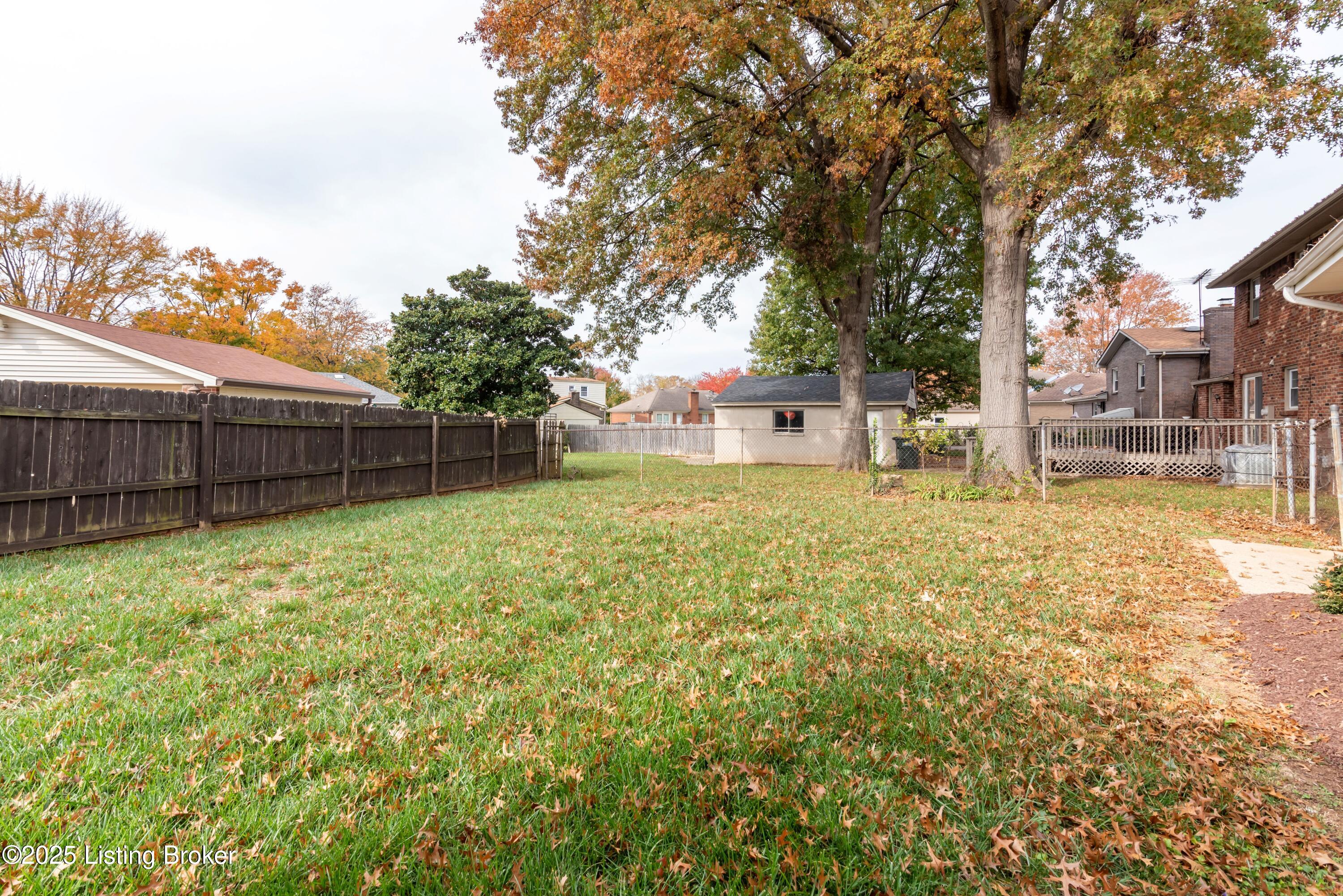 4305 Eastside Ct