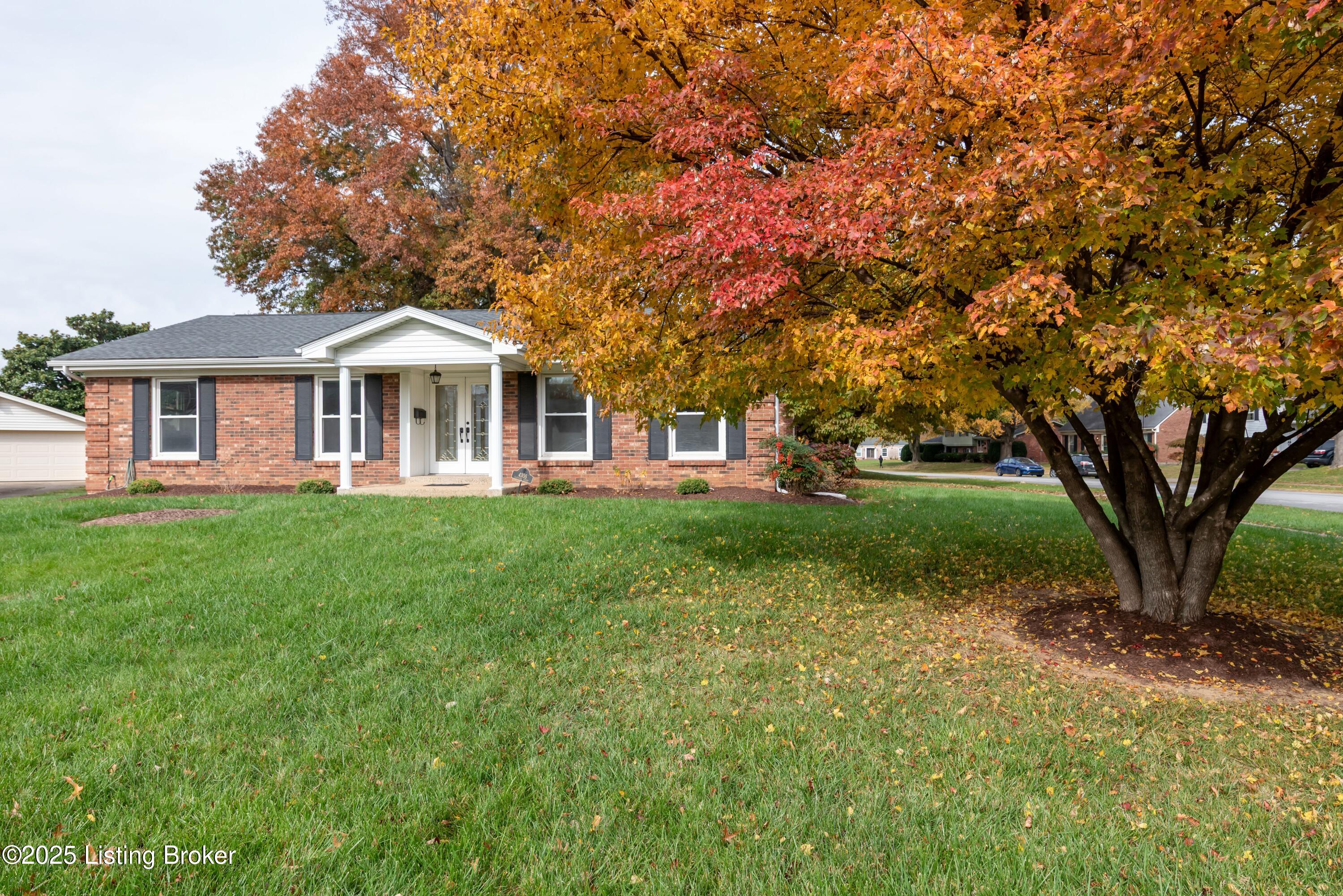 4305 Eastside Ct