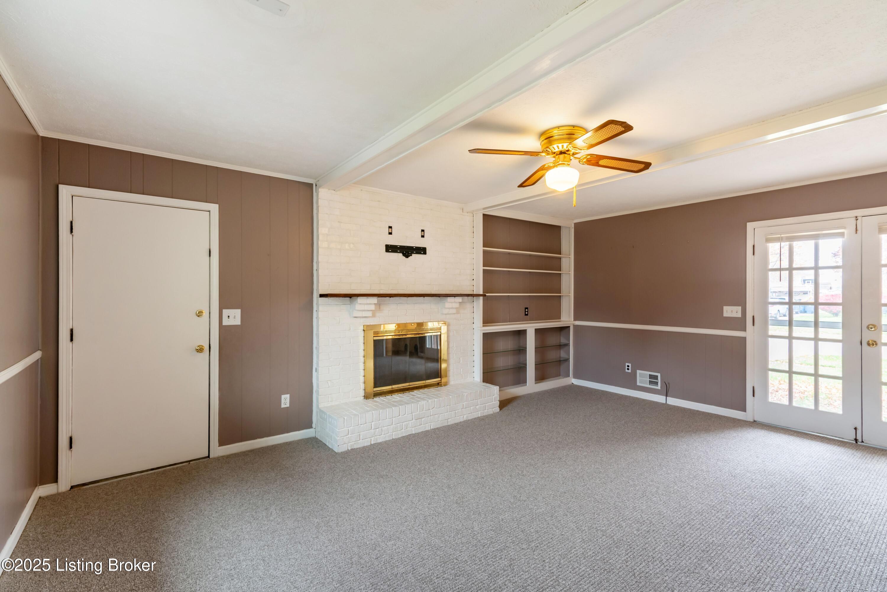 4305 Eastside Ct
