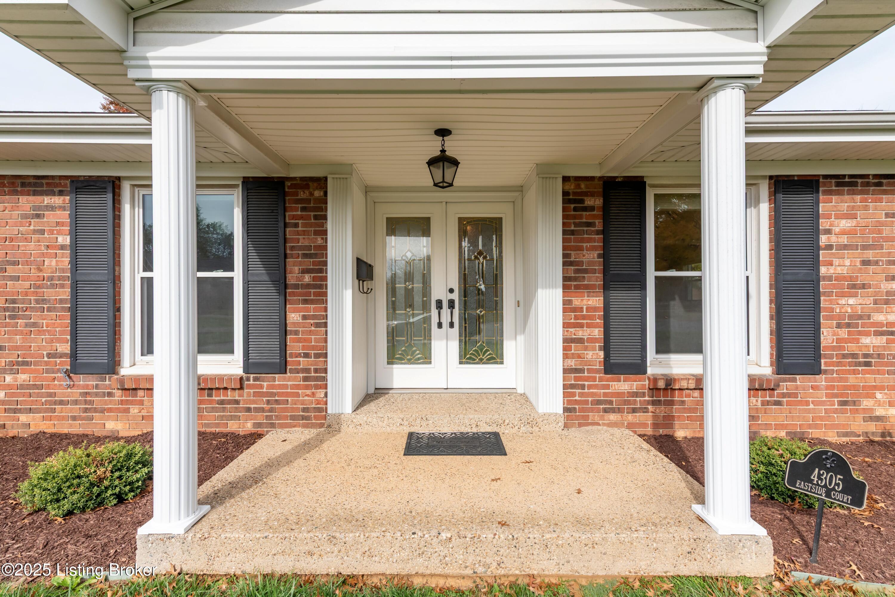 4305 Eastside Ct