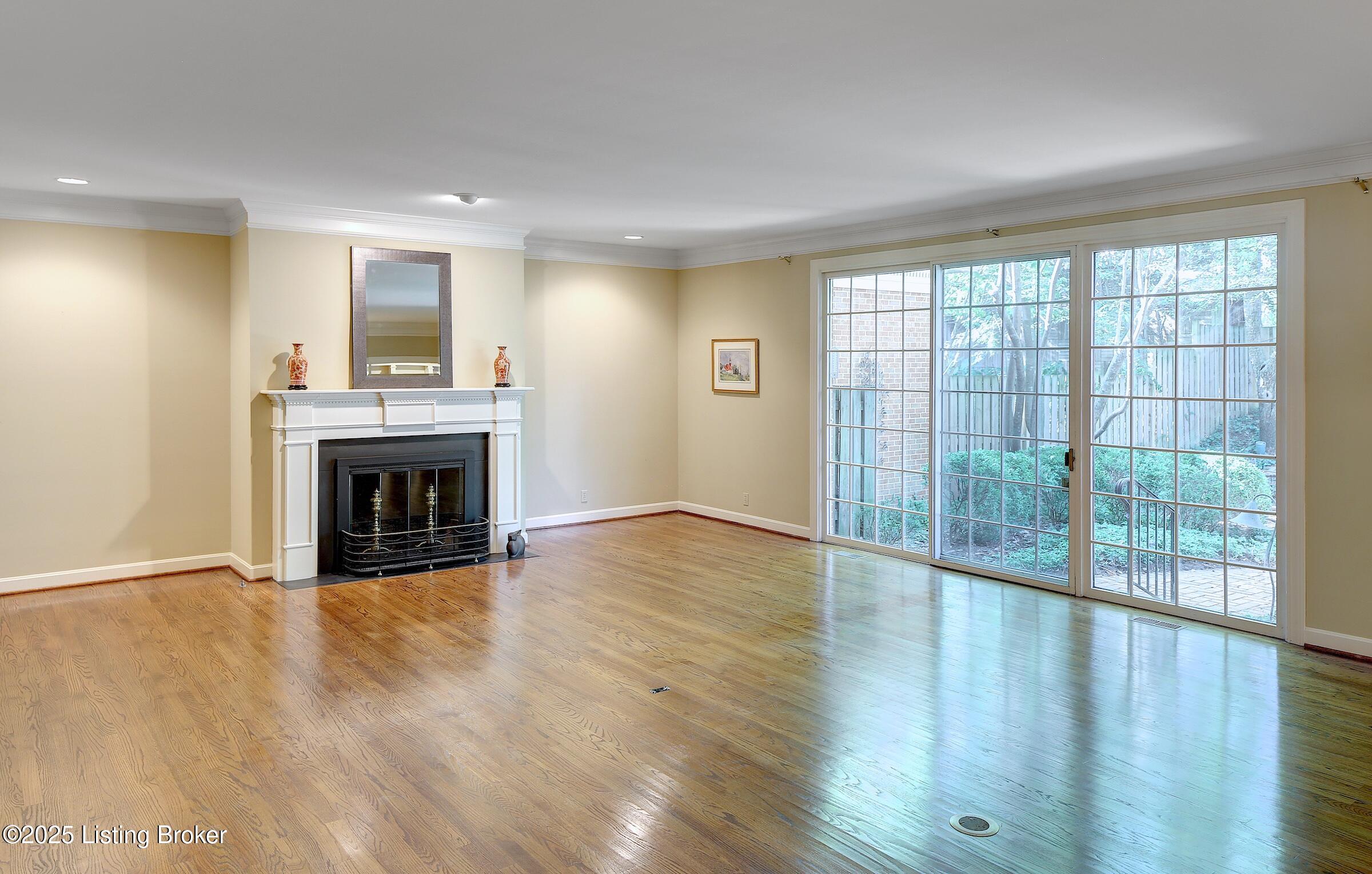 306 Penruth Ave