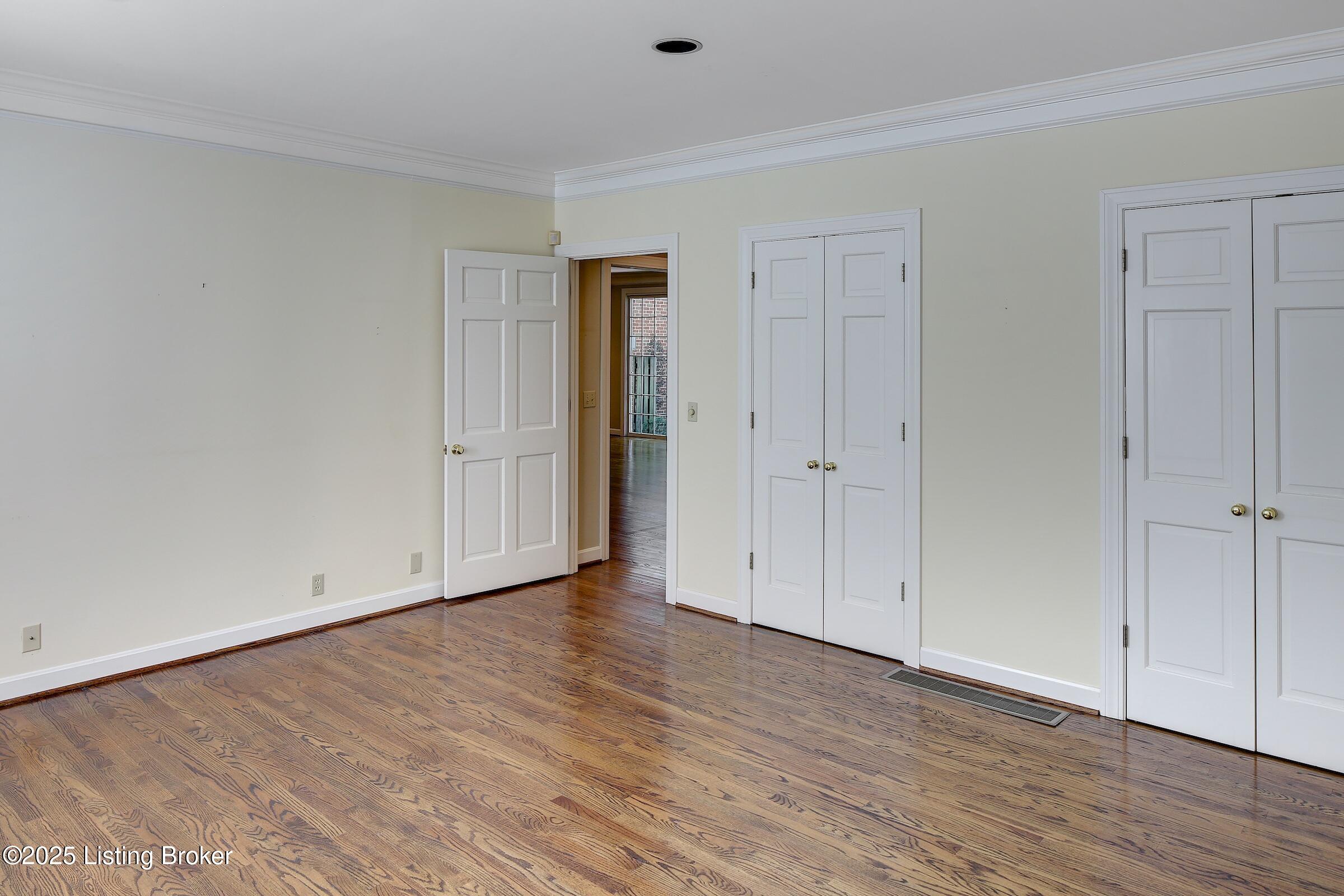 306 Penruth Ave