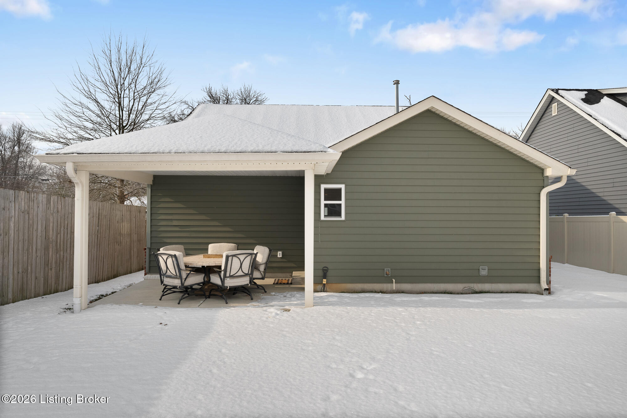 411 Washburn Ave