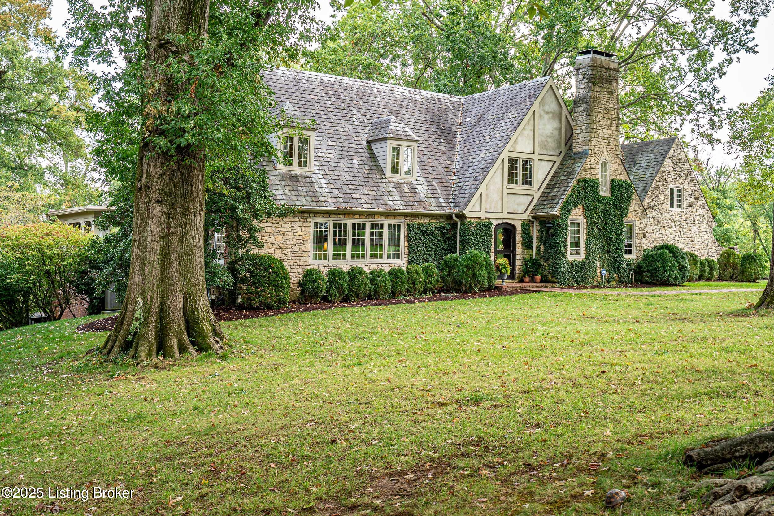 193 Bow Ln