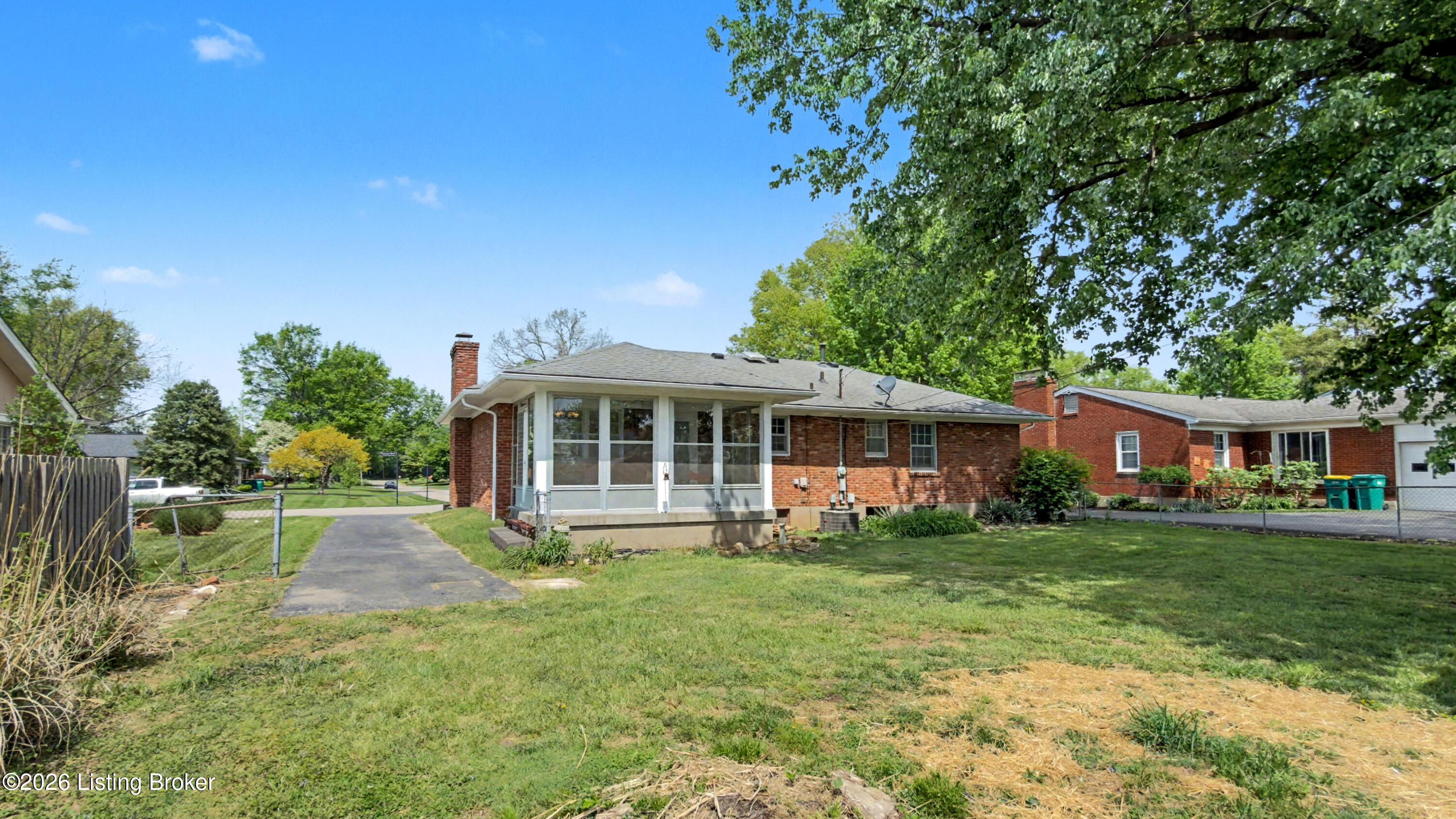 7006 Dartmoor Dr