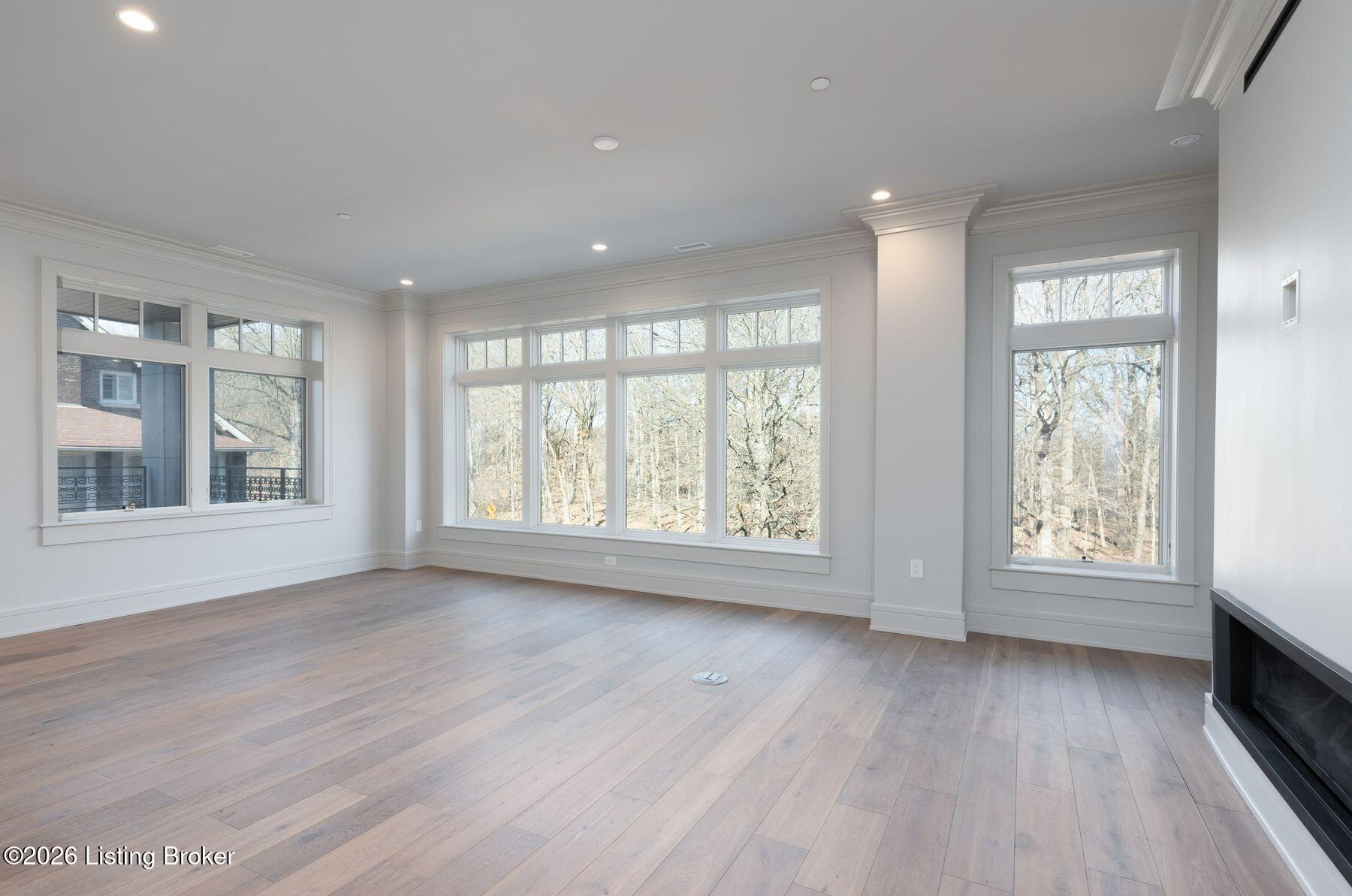 1576 Cherokee Rd 6