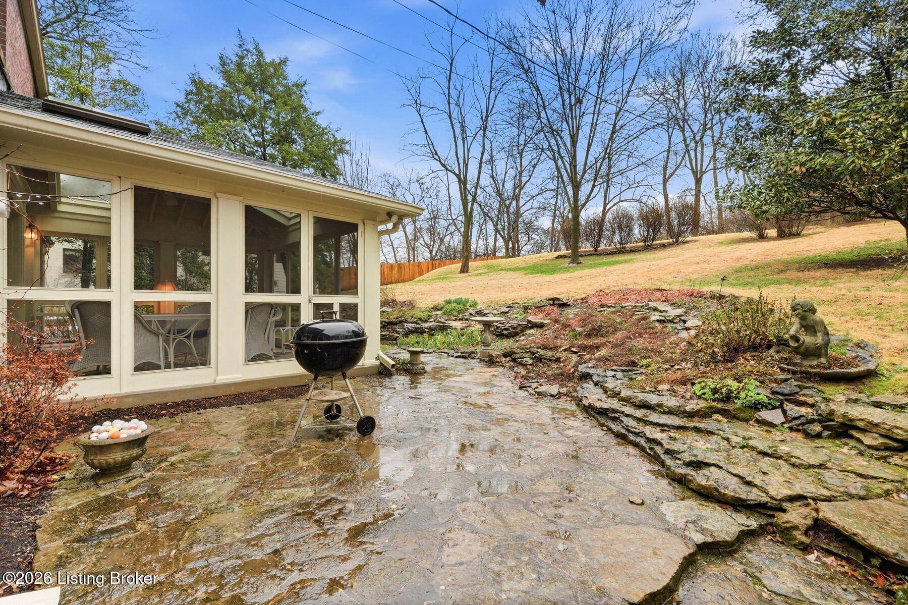 2407 Seneca Valley Rd
