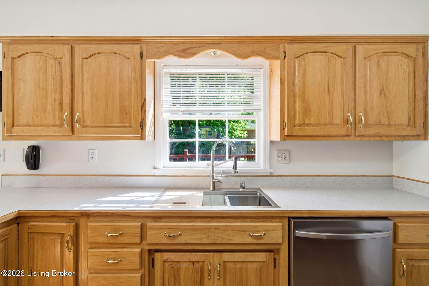 3405 Hastings Cir