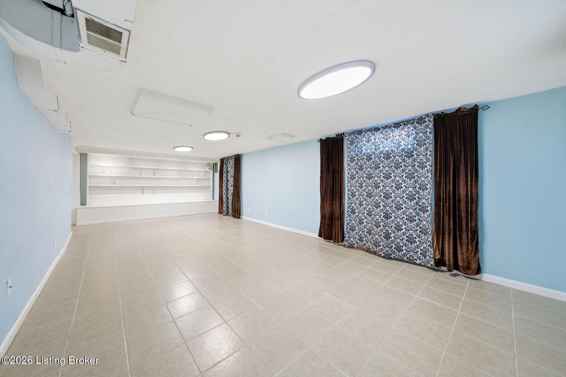 3405 Hastings Cir