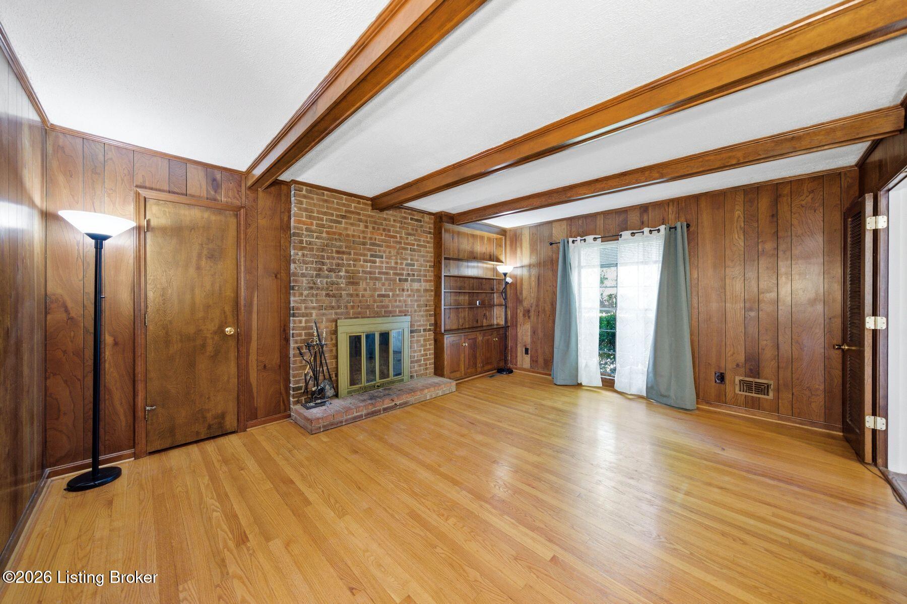 3405 Hastings Cir