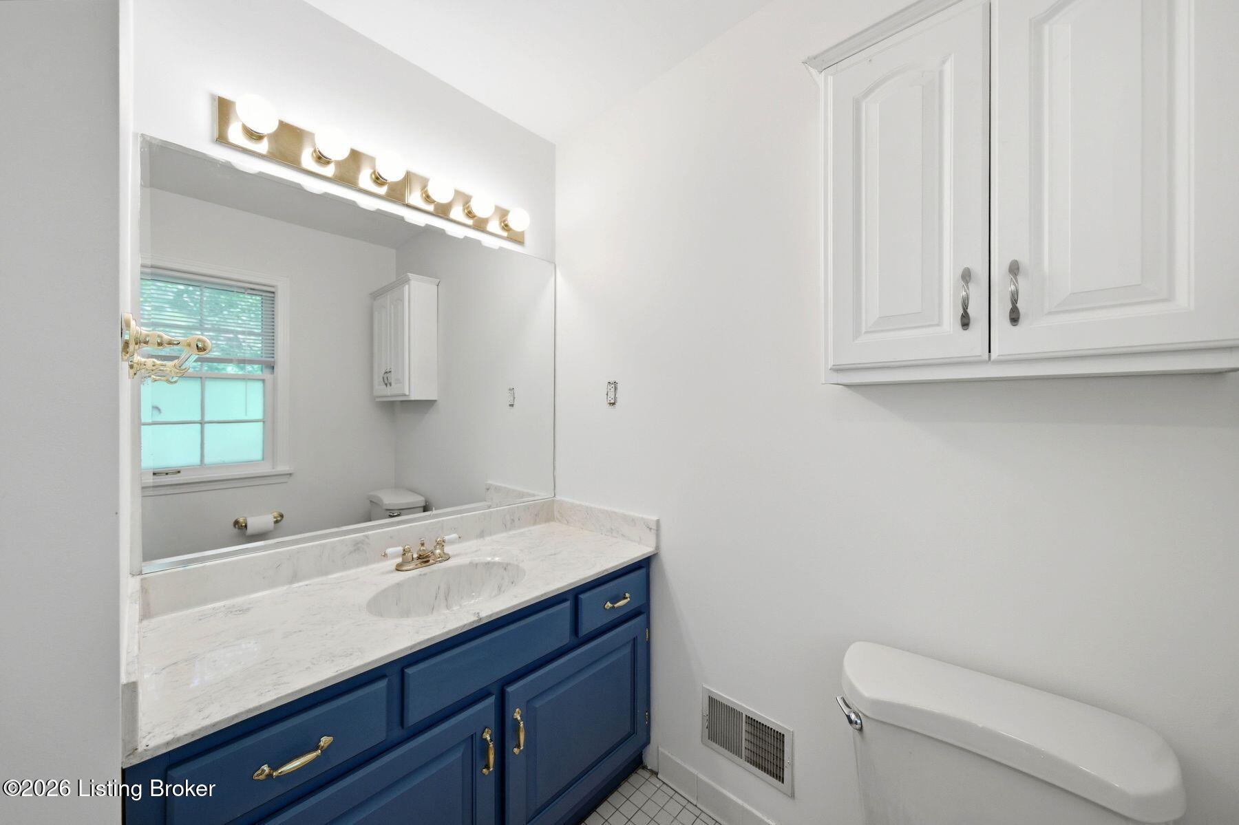 3405 Hastings Cir