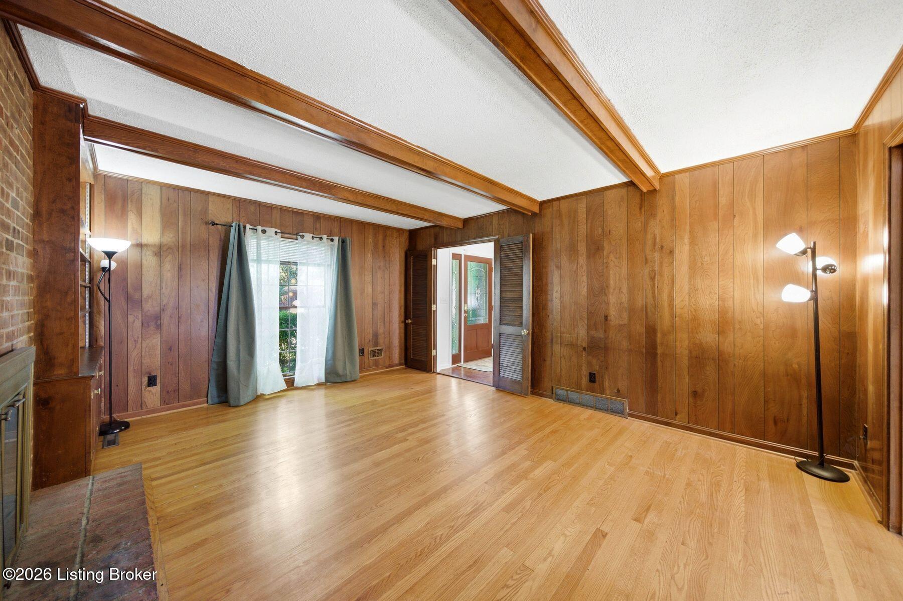 3405 Hastings Cir