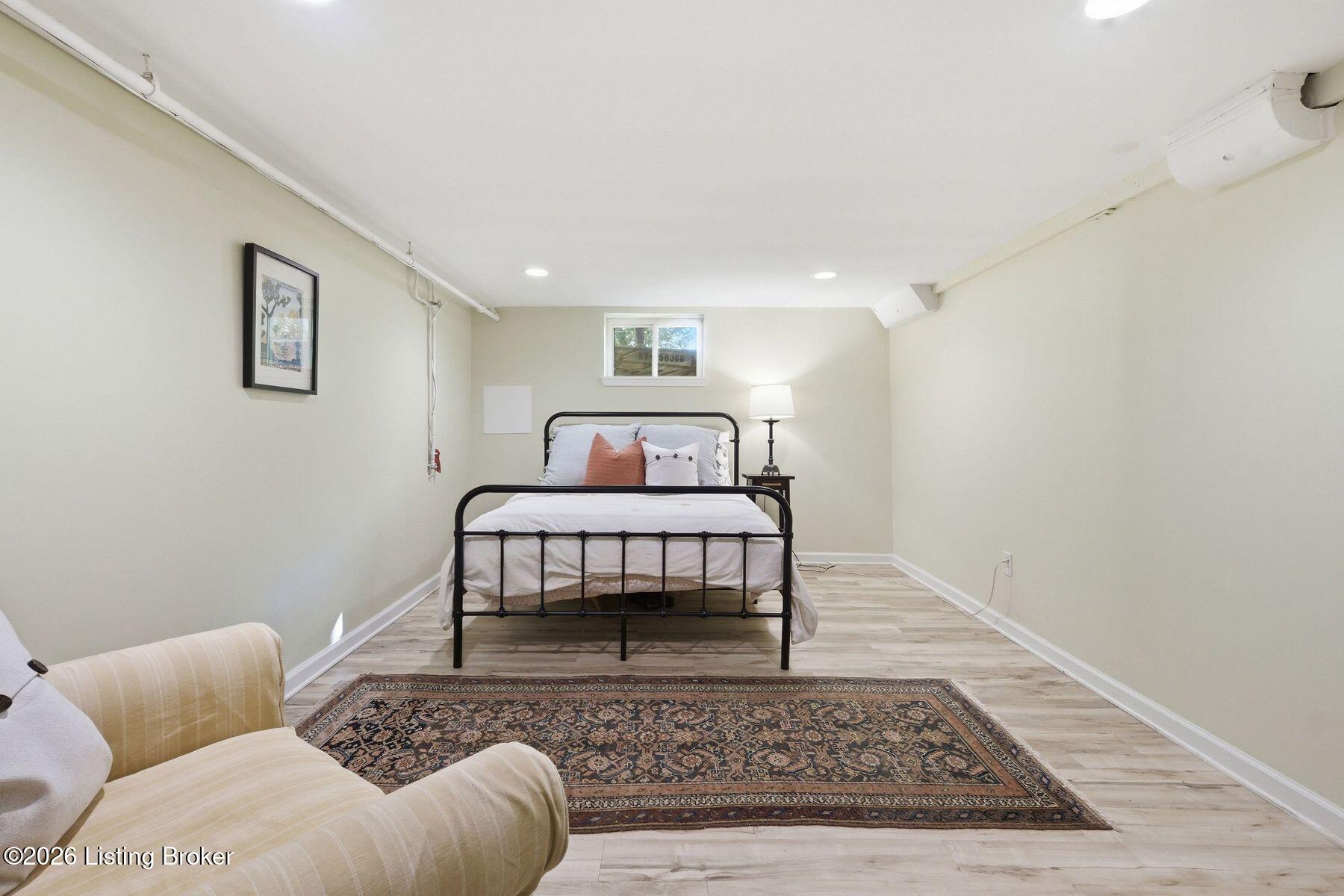 1224 Falcon Dr