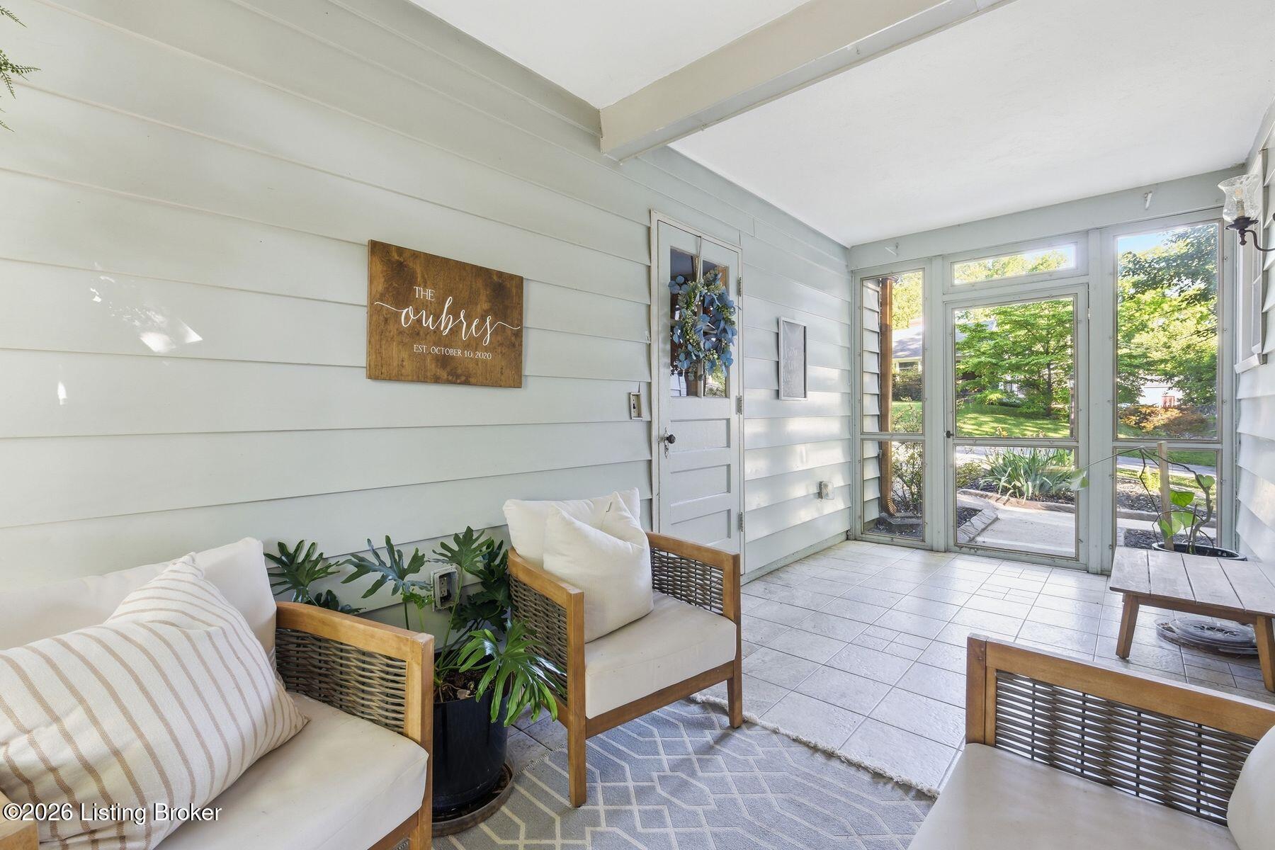 1224 Falcon Dr