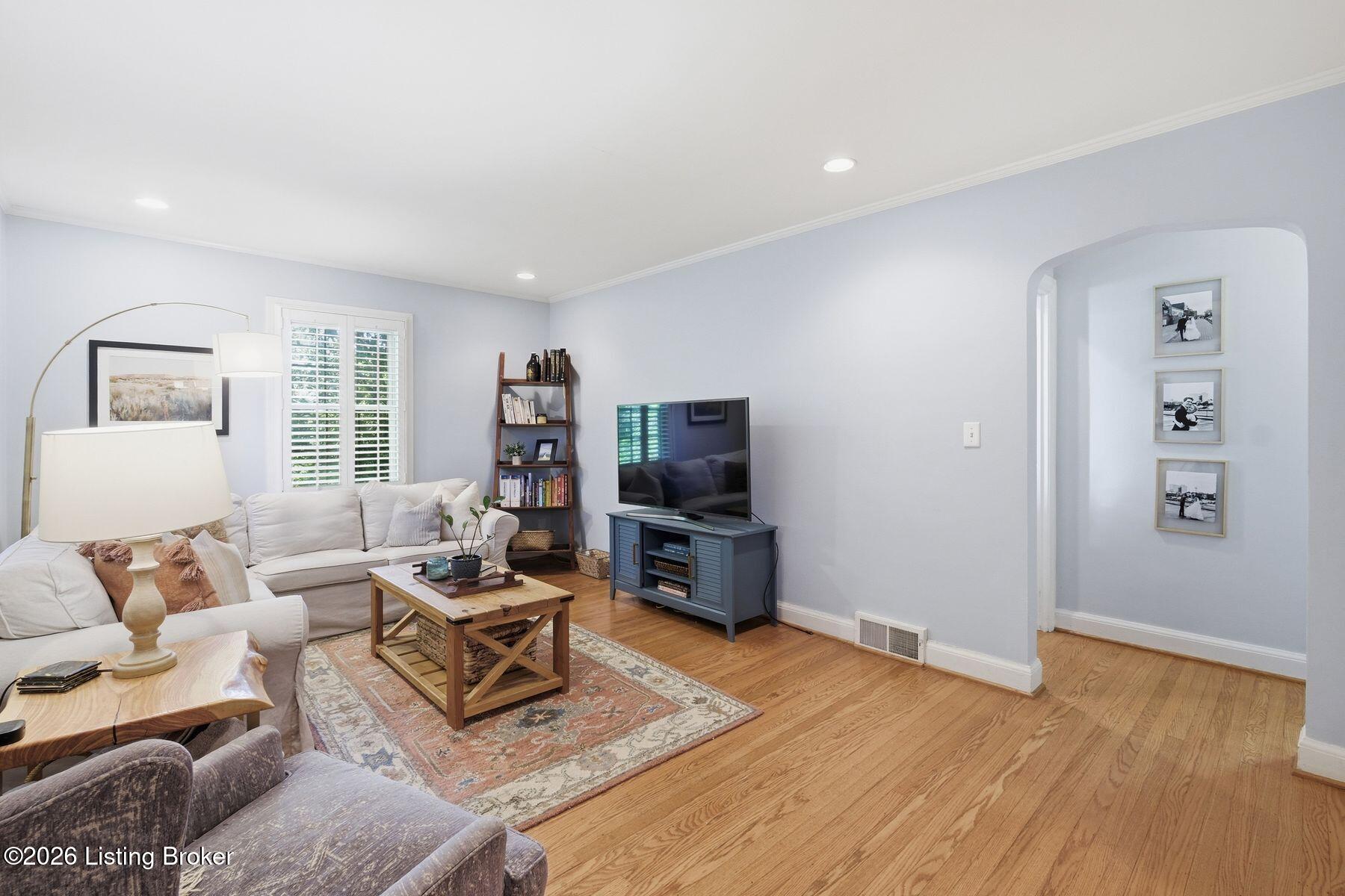 1224 Falcon Dr