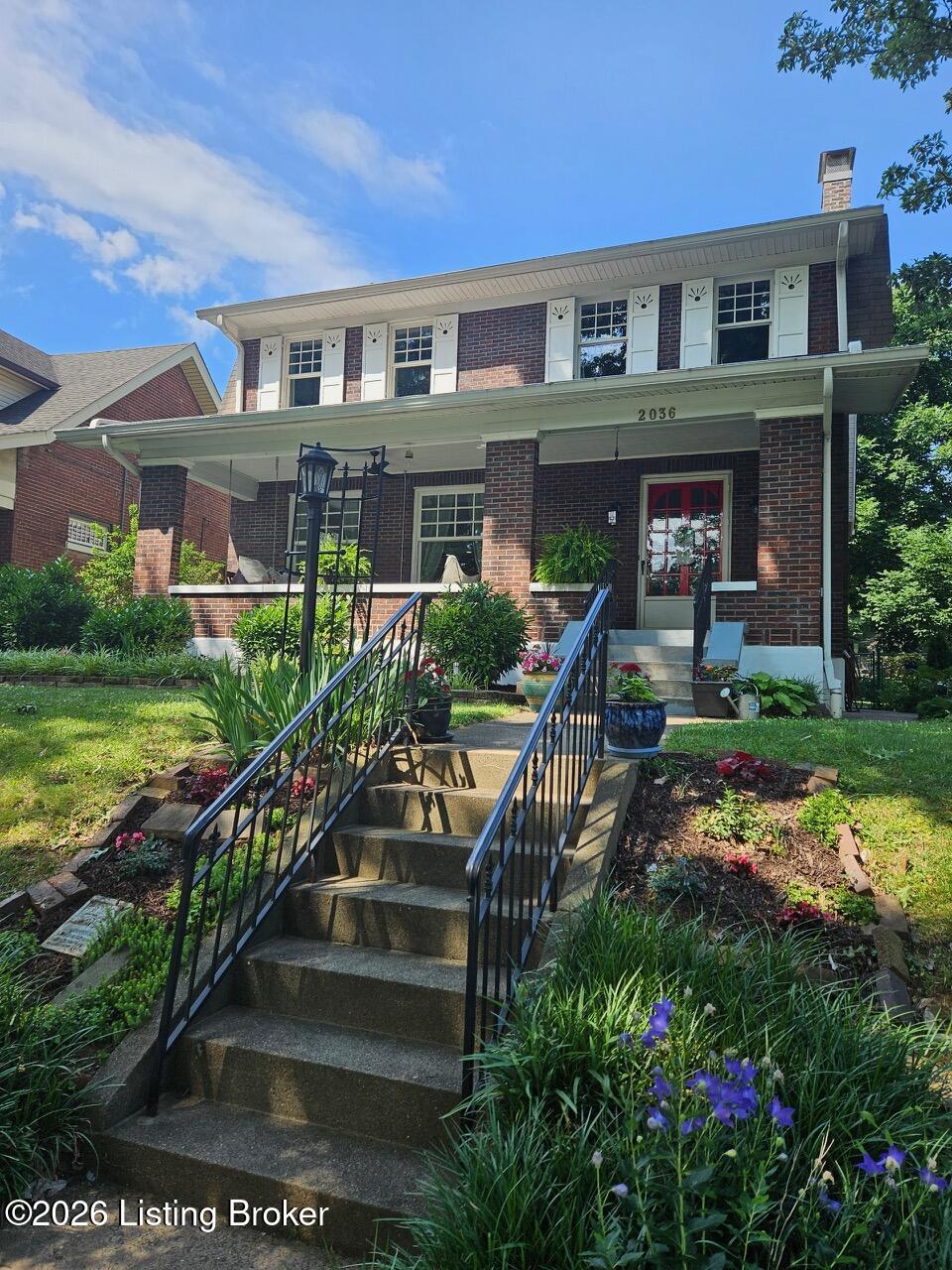 2036 Boulevard Napoleon