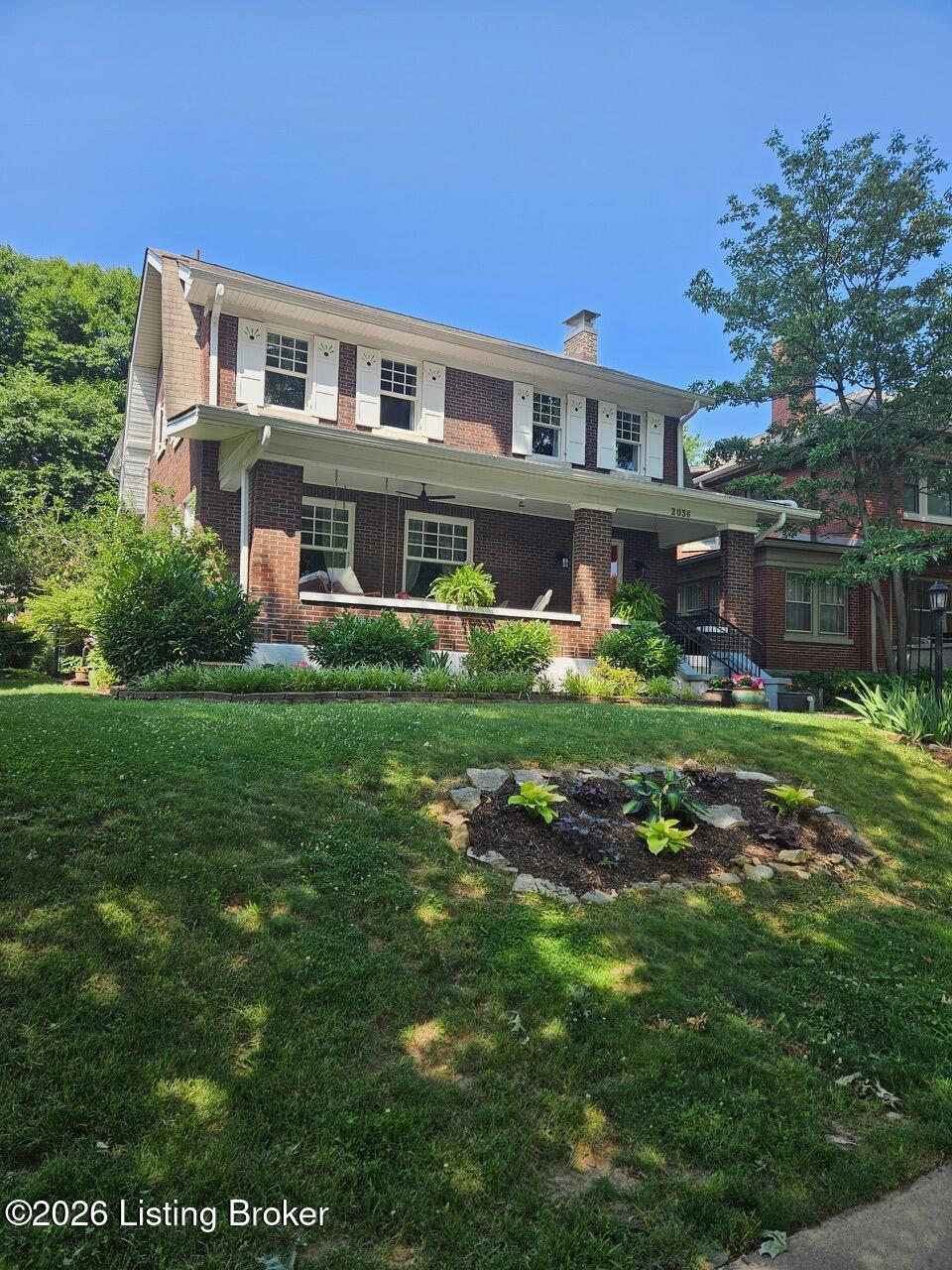 2036 Boulevard Napoleon