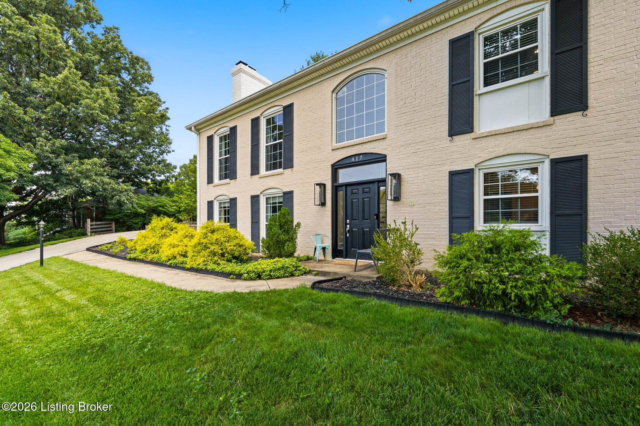 417 Blankenbaker Ln