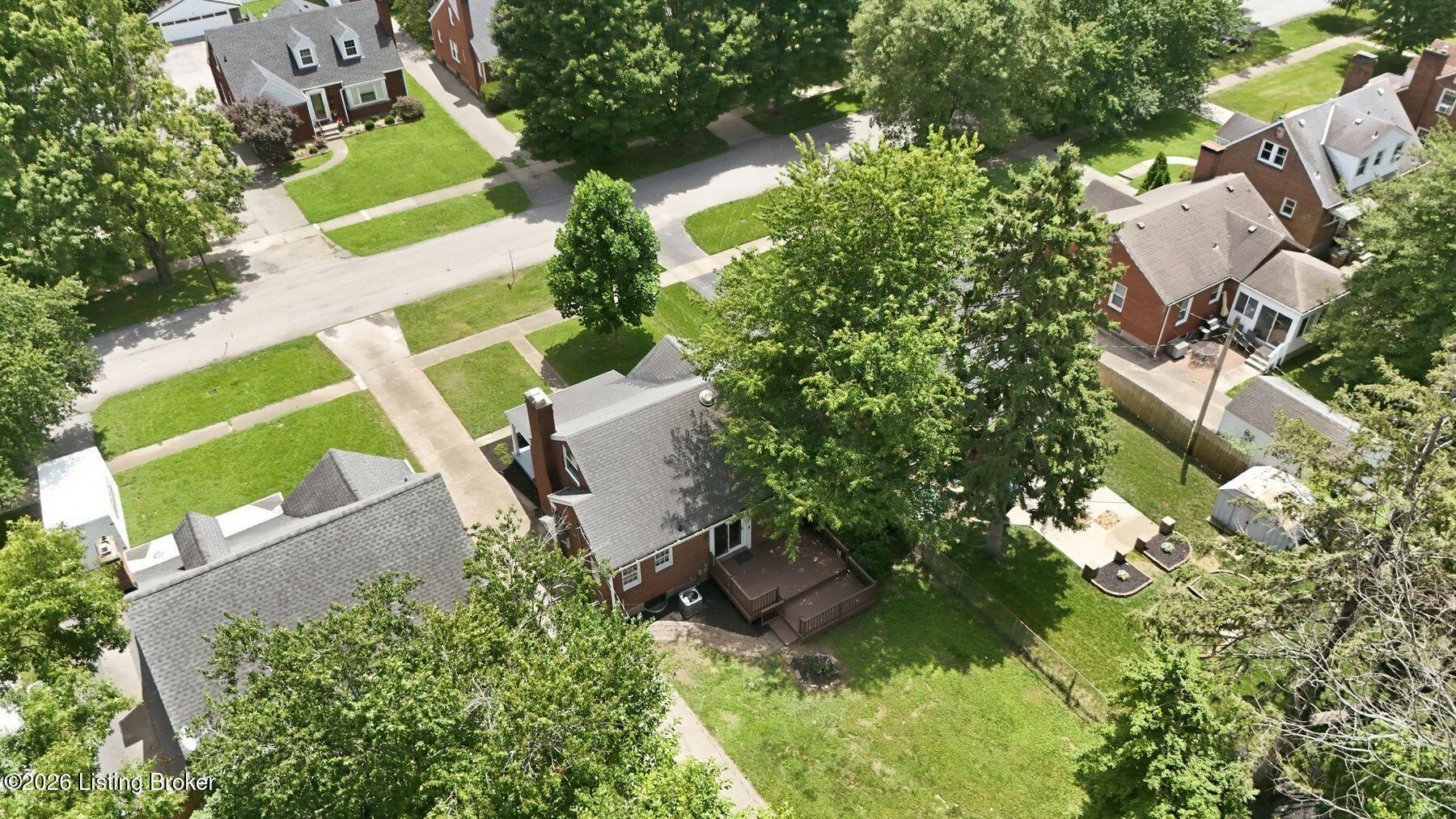 210 Ridgeway Ave