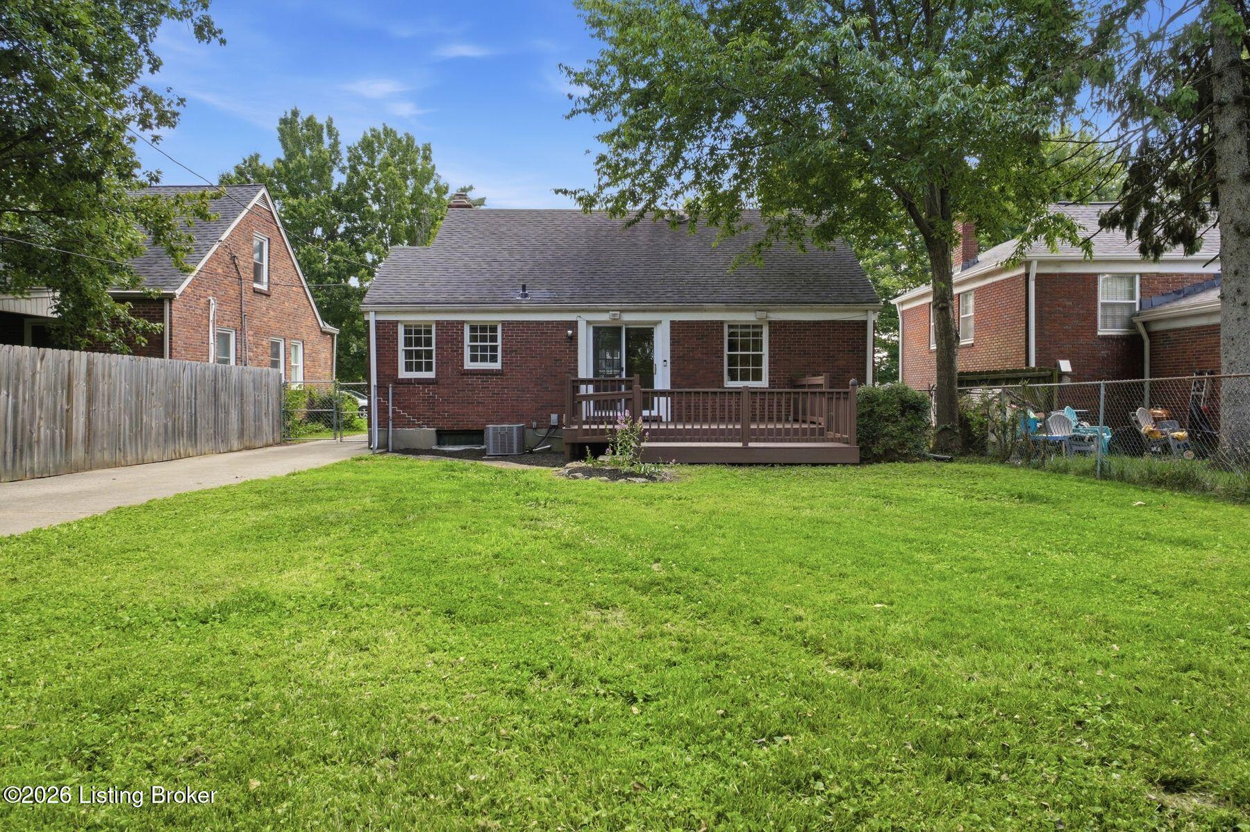 210 Ridgeway Ave