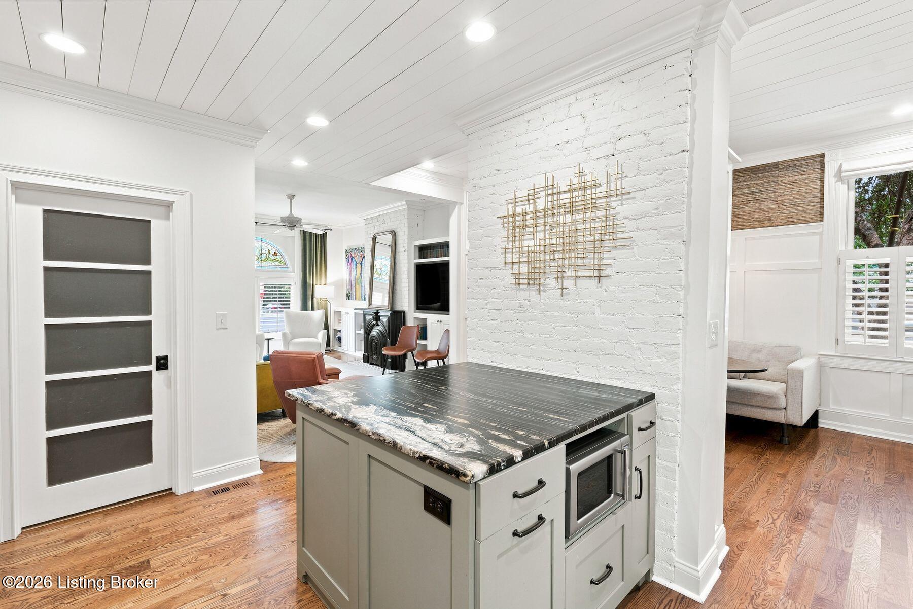 1334 Christy Ave