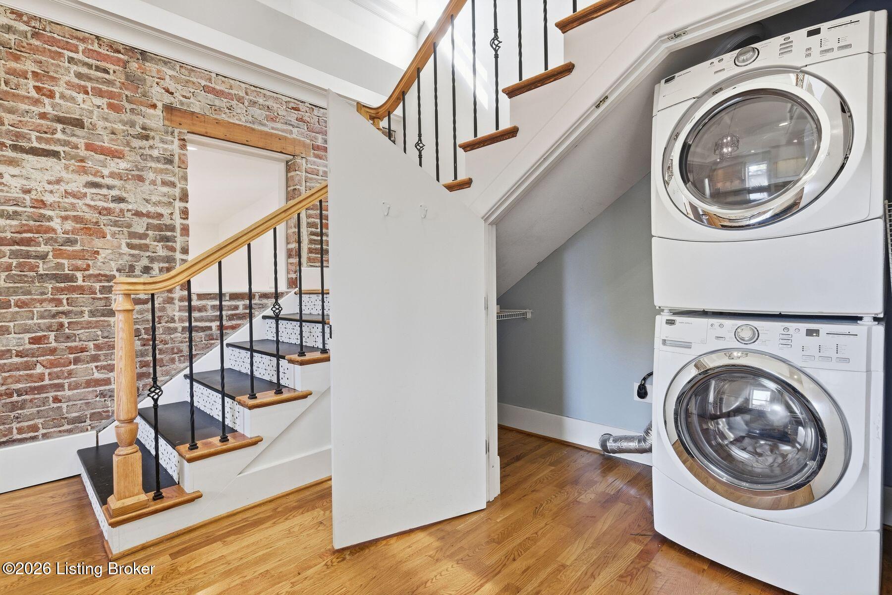 304 S Peterson Ave 3