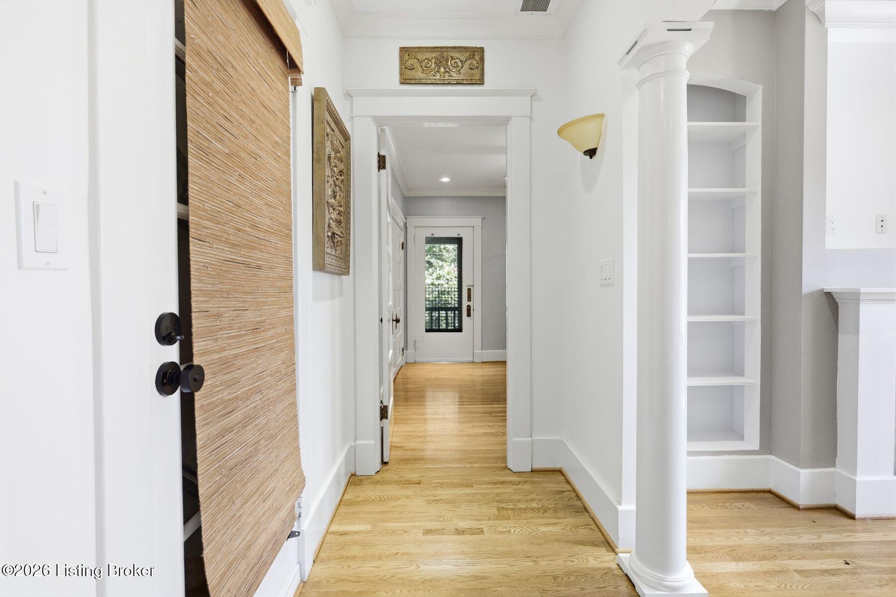 304 S Peterson Ave 3