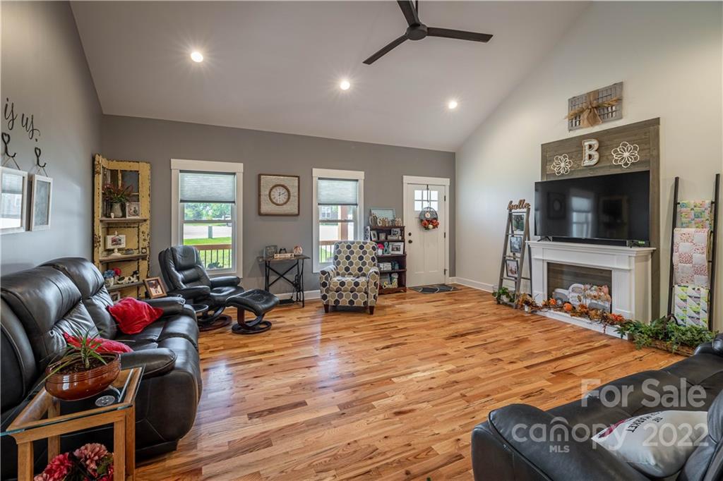 126 Beechmont Drive