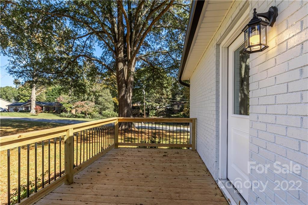 2999 Woodwind Drive