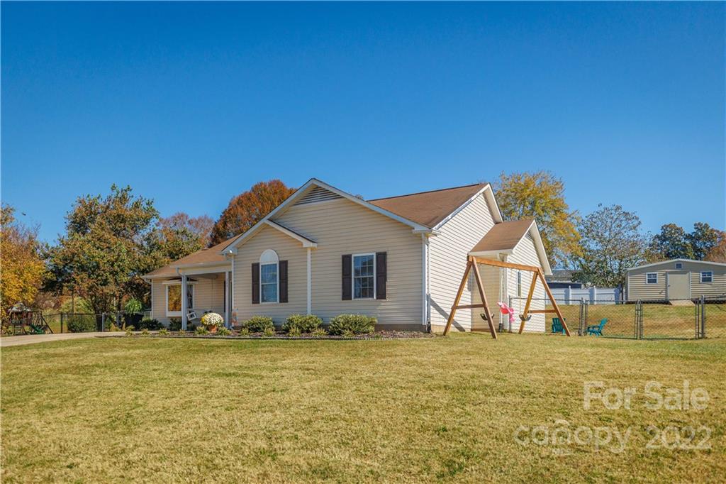 304 N Meadow Drive