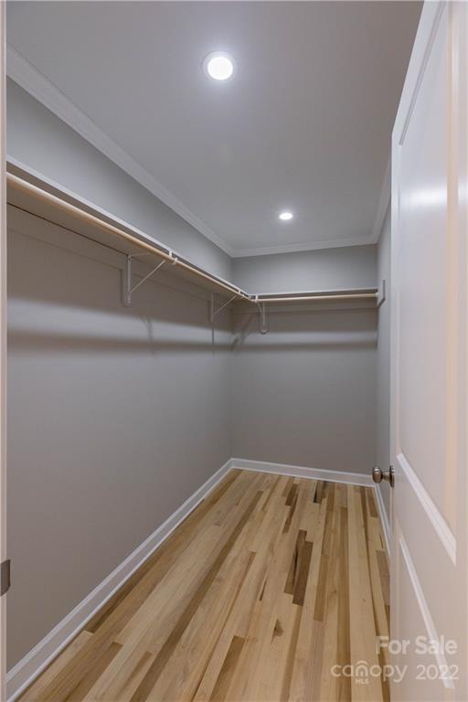 2865 Woodstream Drive