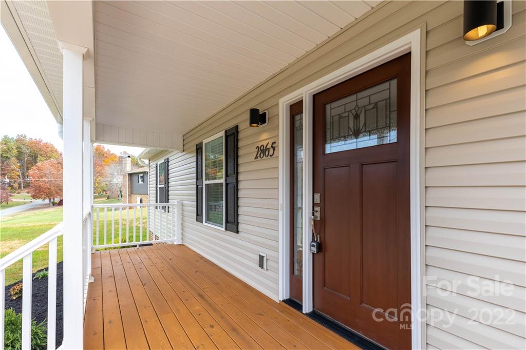 2865 Woodstream Drive