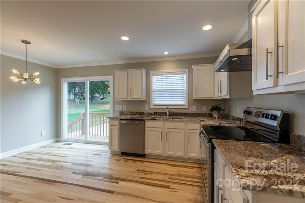 2865 Woodstream Drive