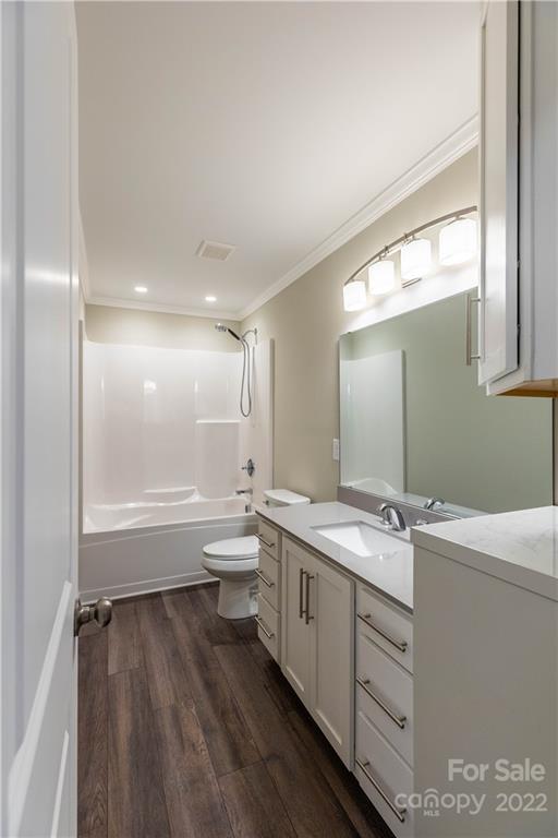 2865 Woodstream Drive