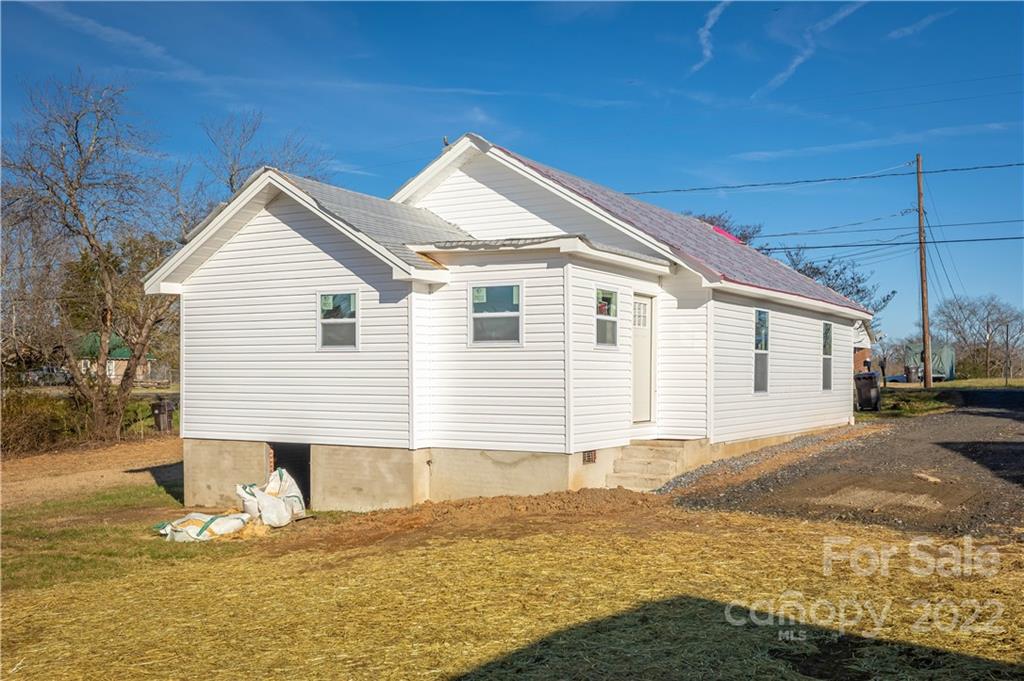 403 Pea Ridge Street