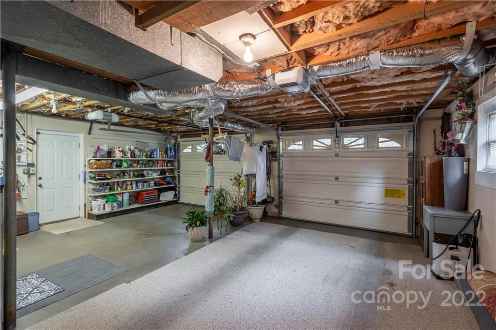 806 Summers Road