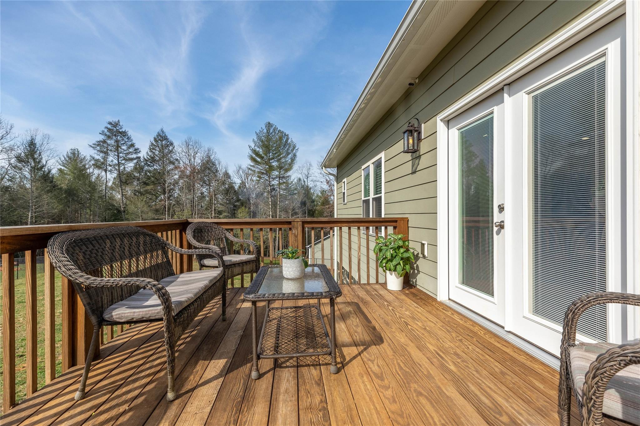 1735 Plantation Loop