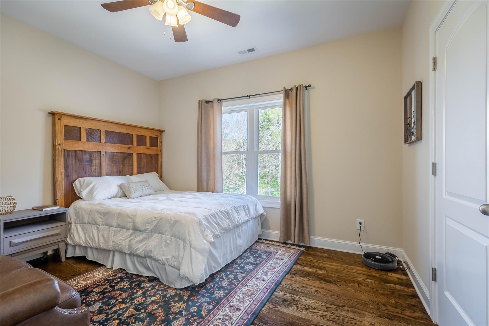 1735 Plantation Loop