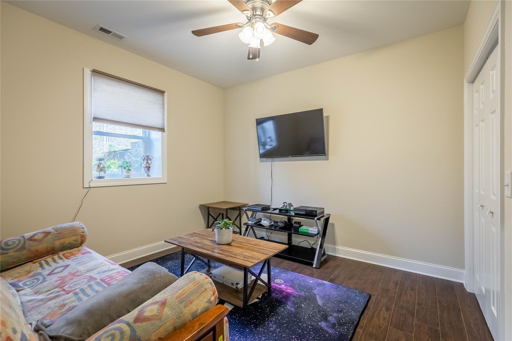 1735 Plantation Loop