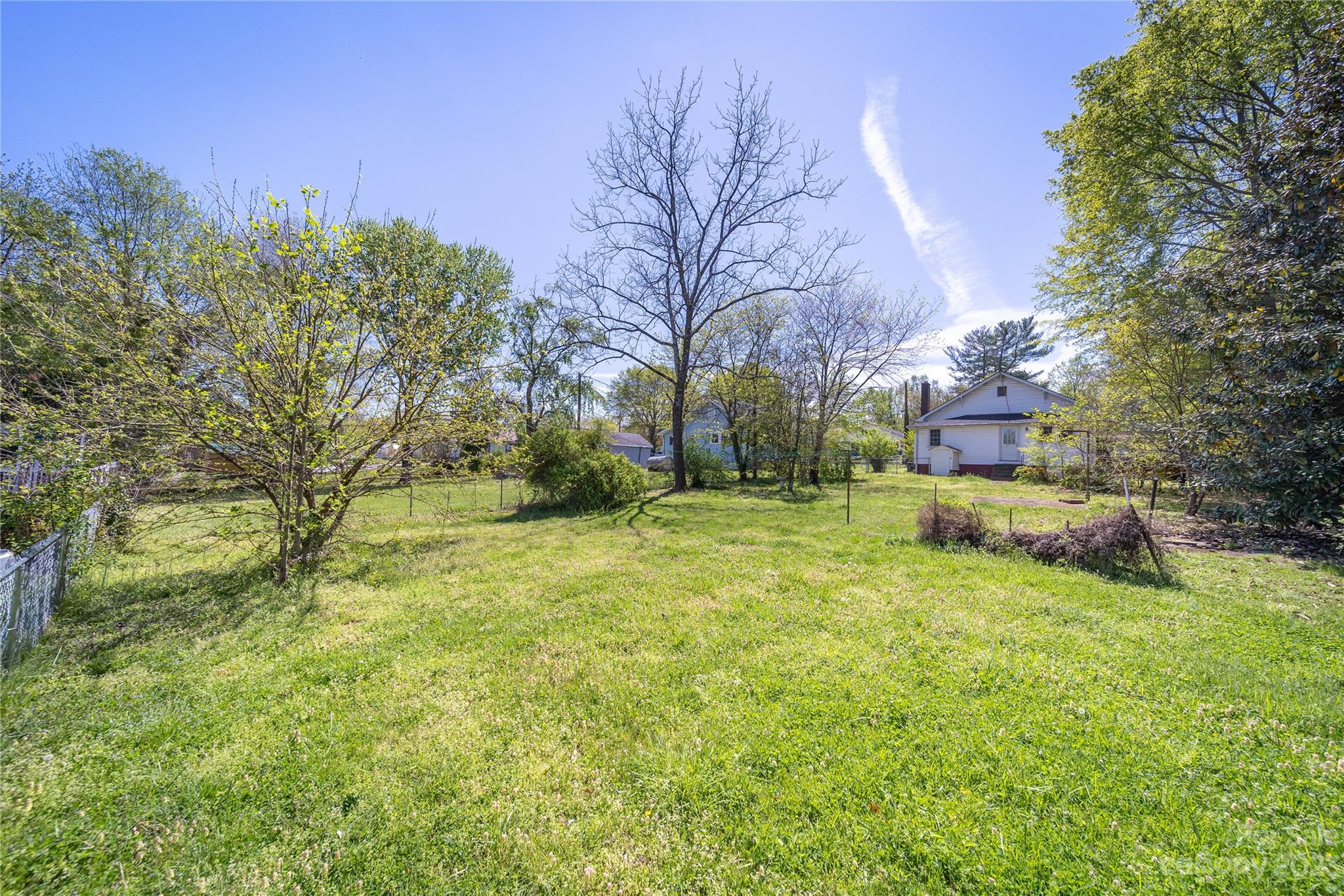 304 Garrou Avenue SE