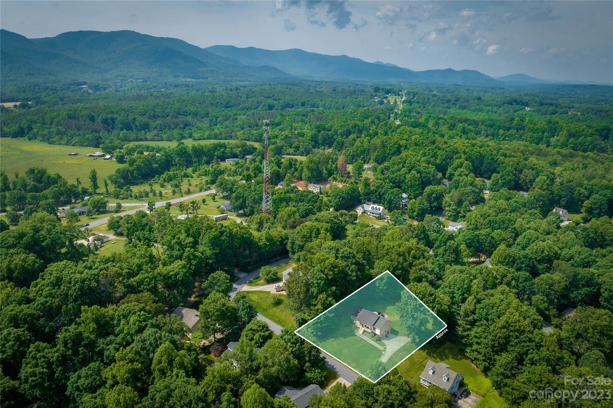 4331 Acorn Trace
