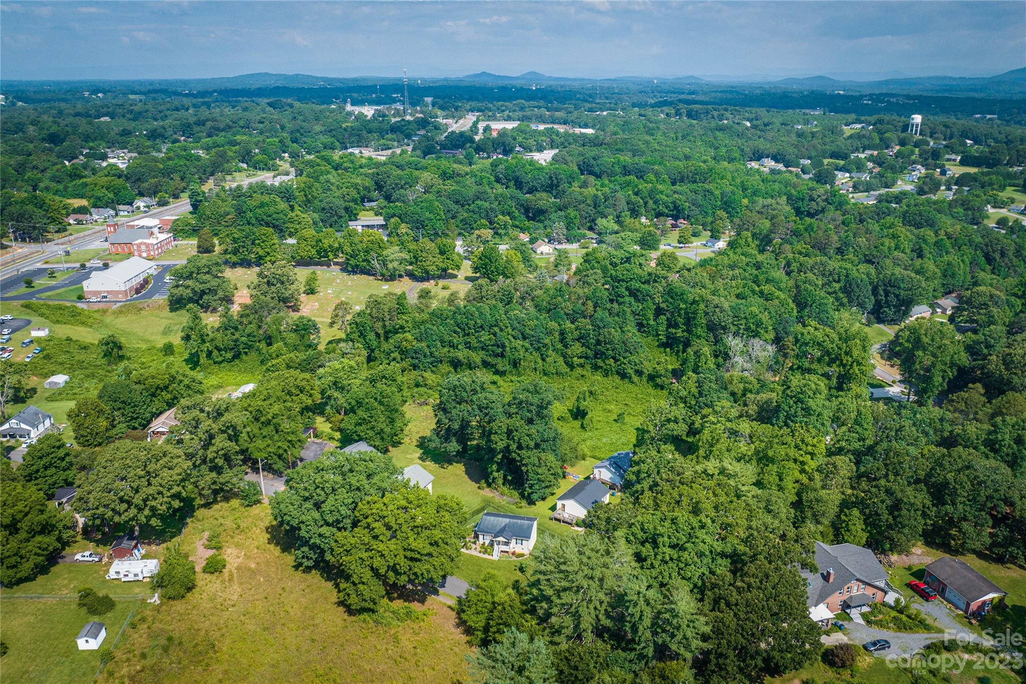 22 Hillside Avenue