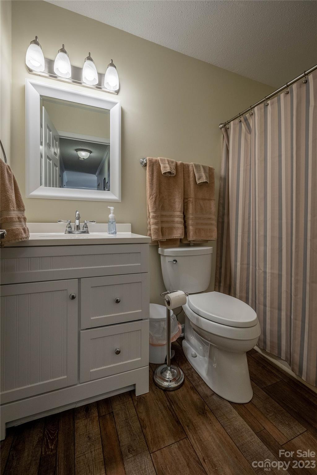 22 Hillside Avenue