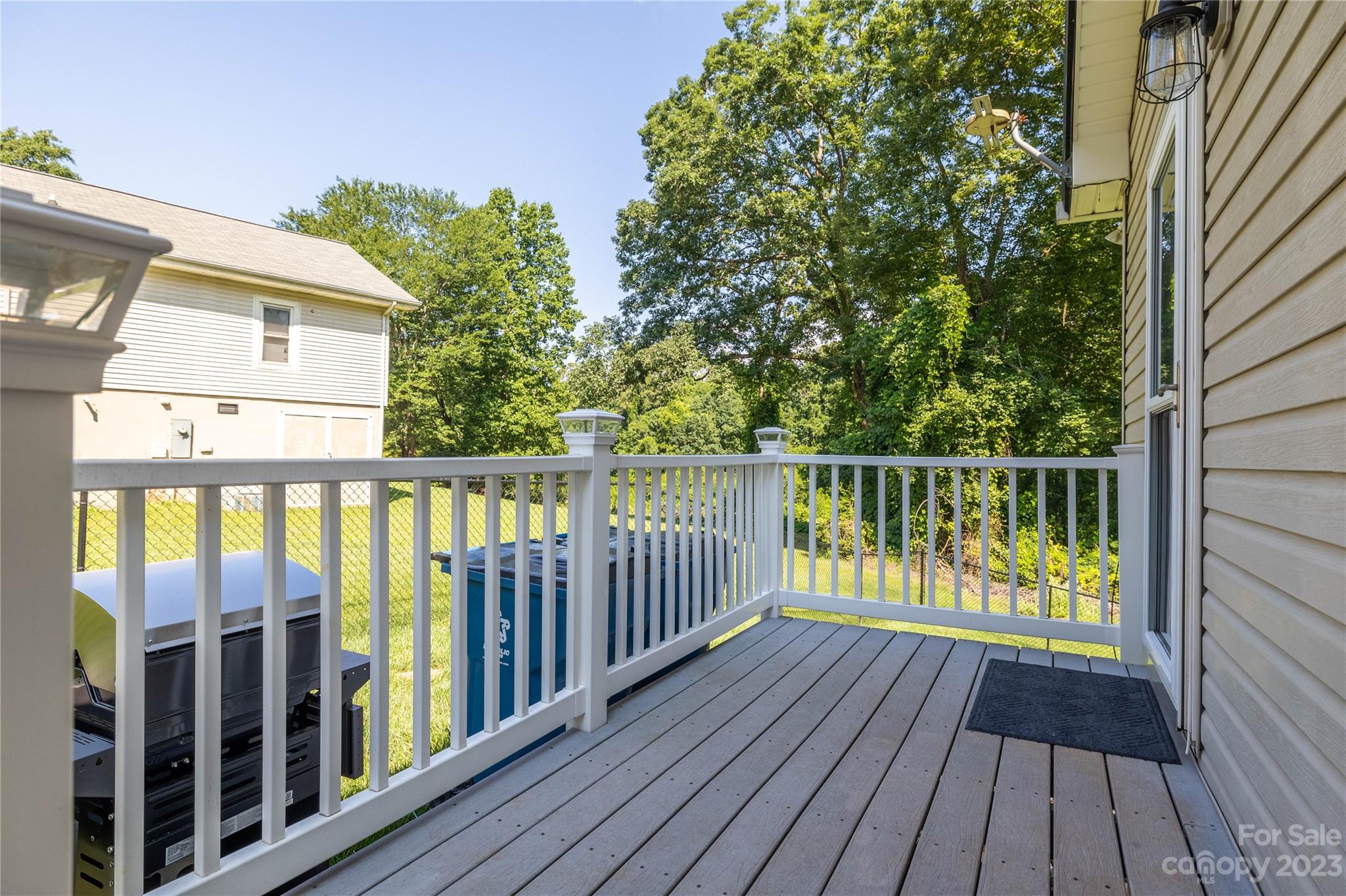 22 Hillside Avenue