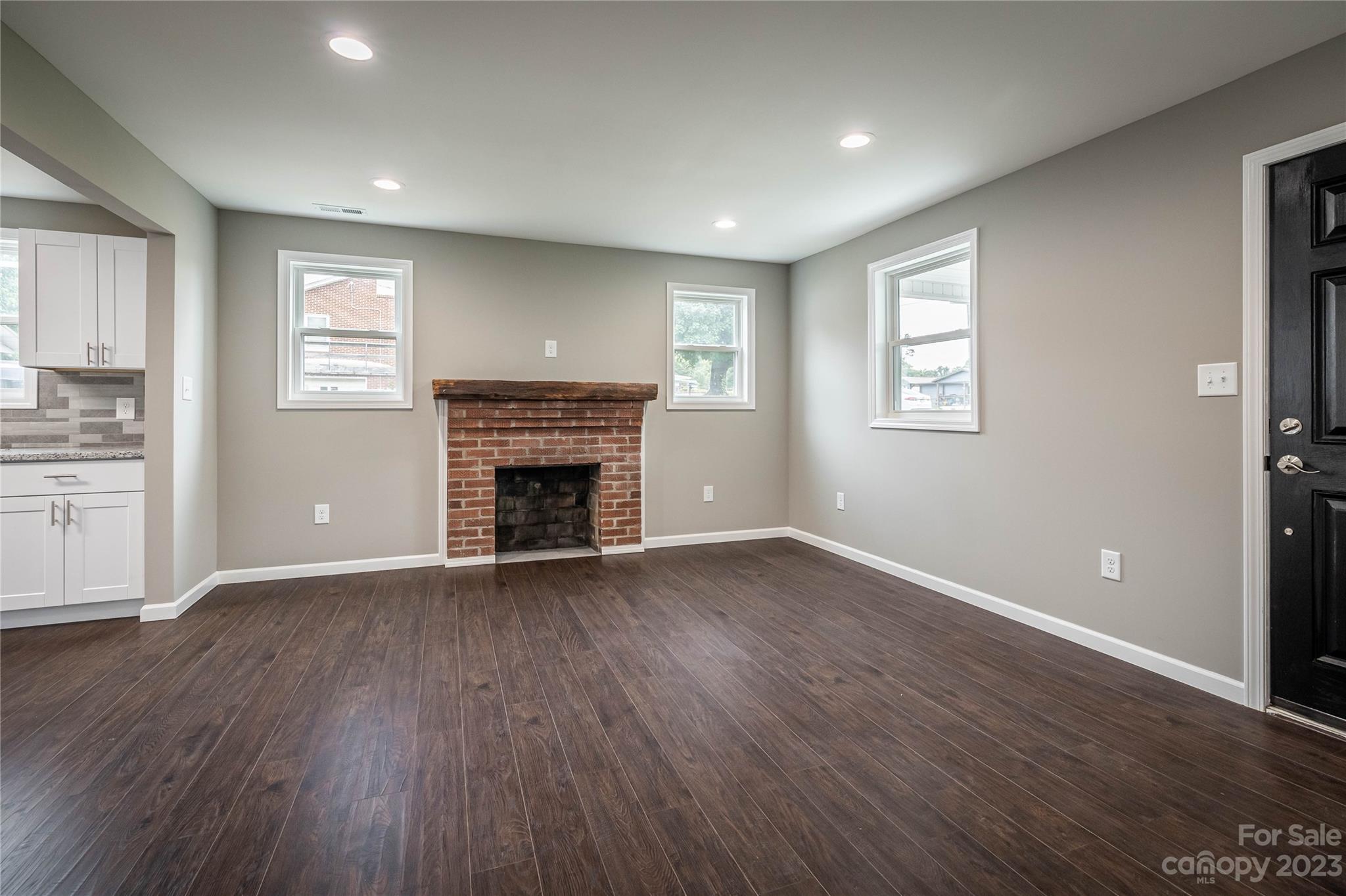 2342 Brookwood Drive