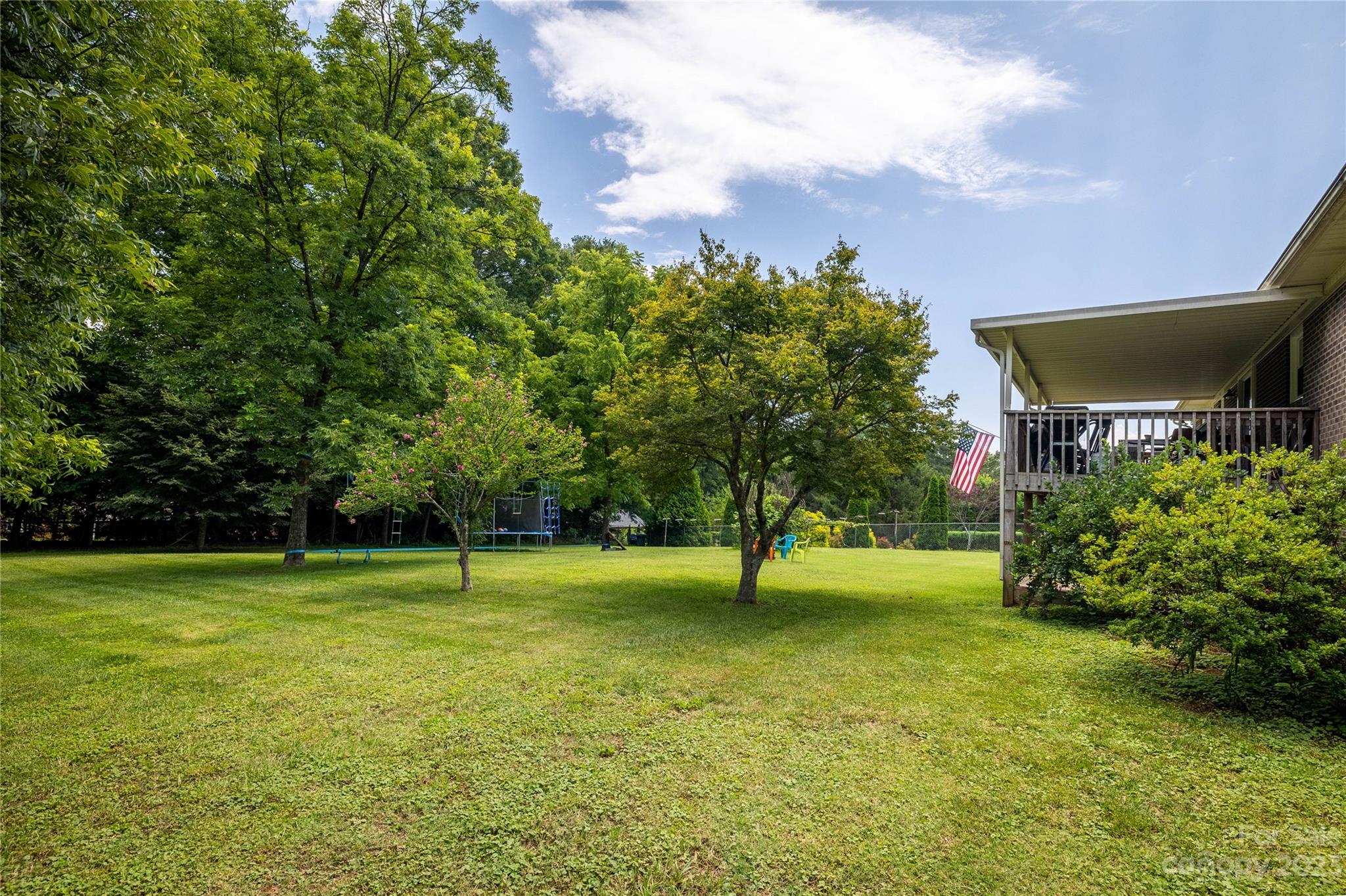 207 Northwood Drive