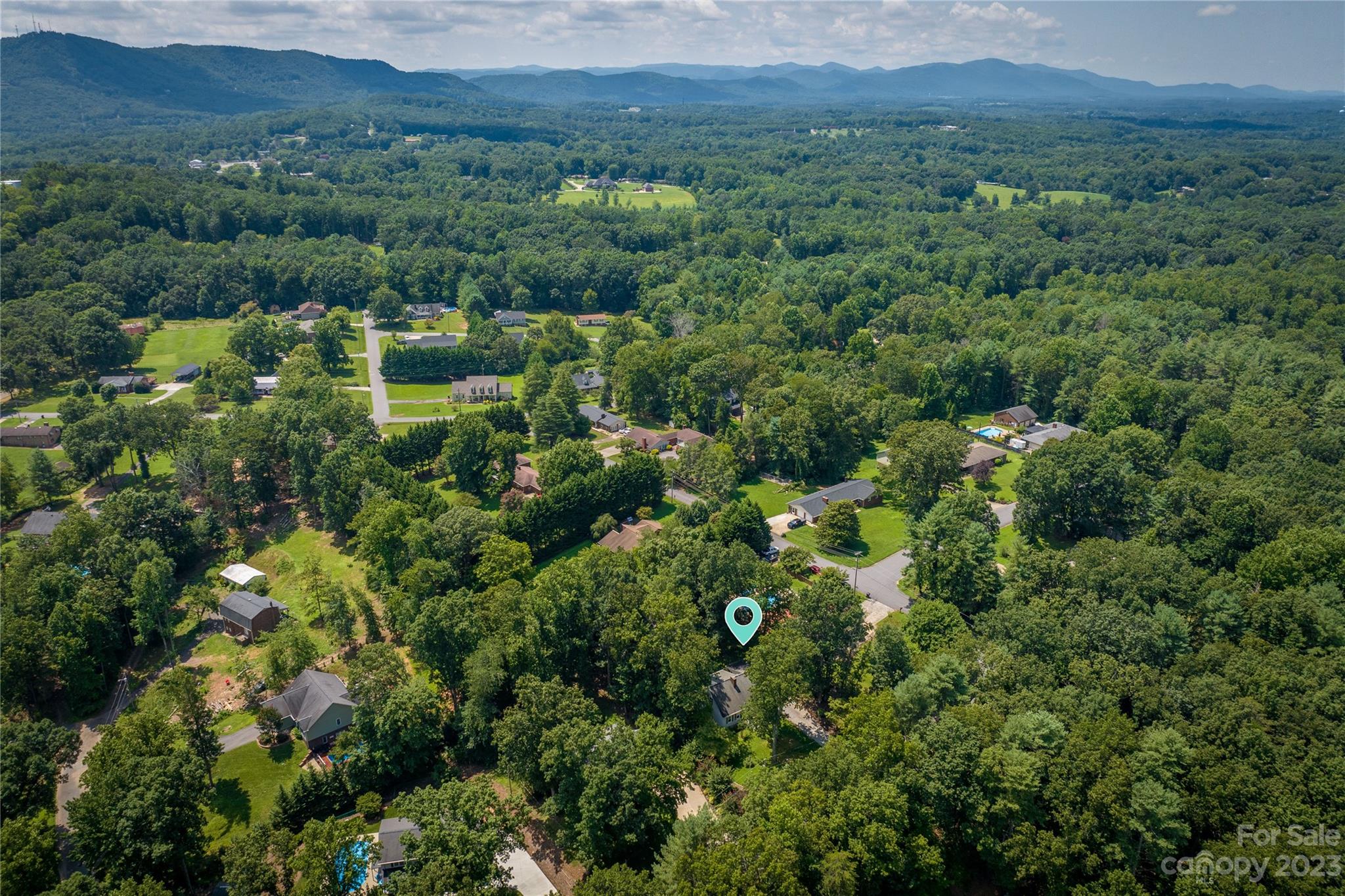 102 Oak Dale Lane