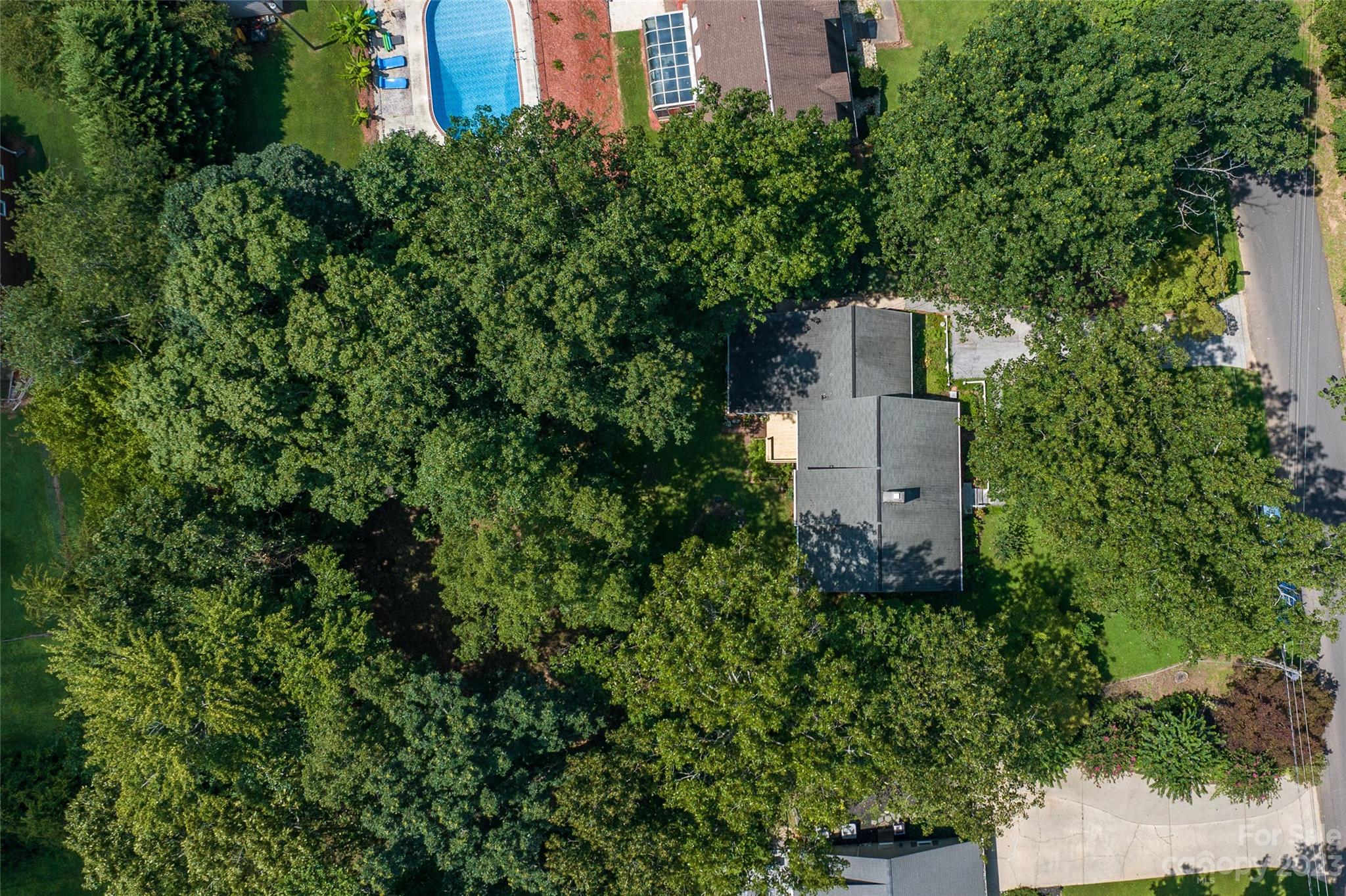 102 Oak Dale Lane