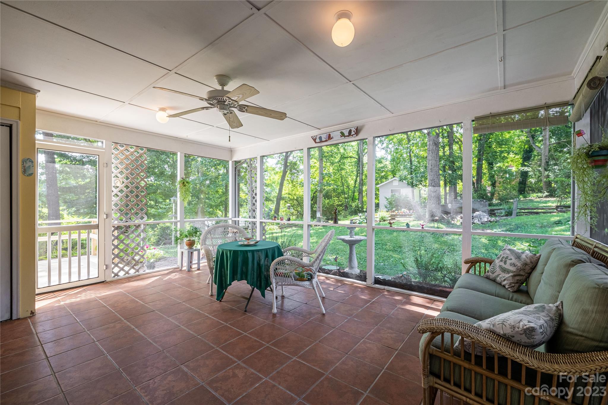 102 Oak Dale Lane
